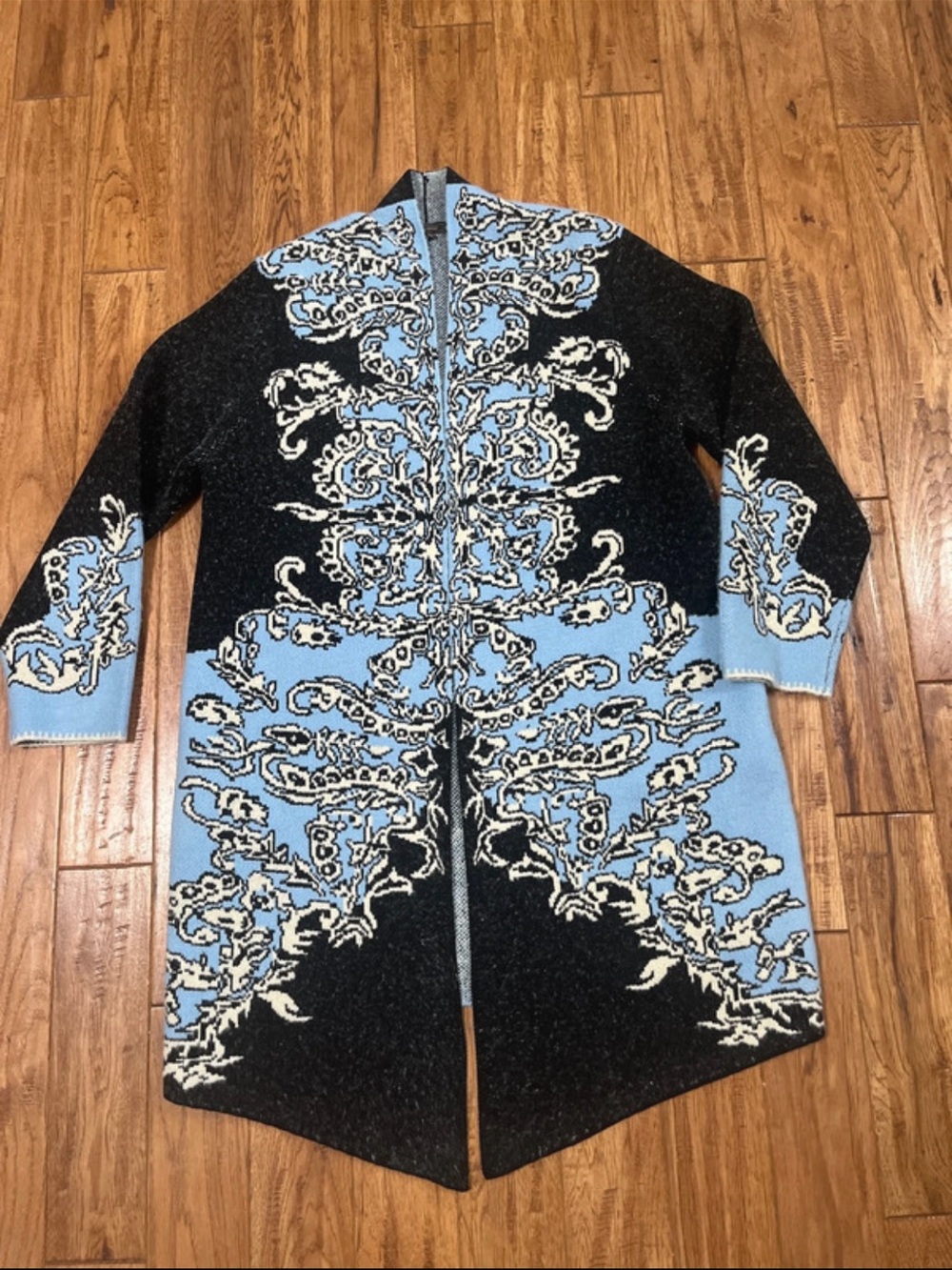 Women's Black & Light Blue Patterned Open-Front Cardigan #330
